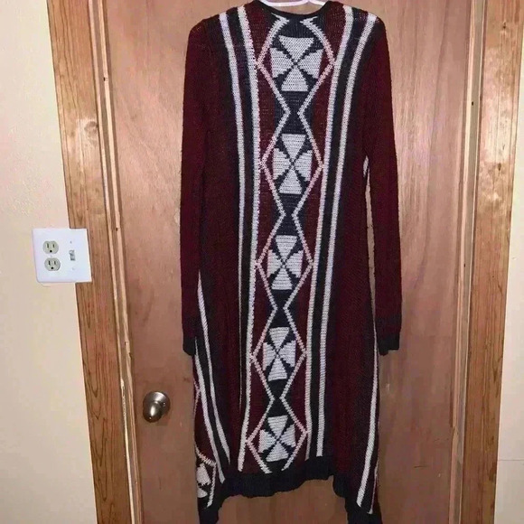 Rue21 Open Long Cardigan Burgundy, & Black XL - Picture 15 of 16